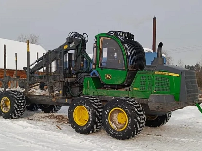Форвардер John Deere 1510G 000007746 - (АЛ)