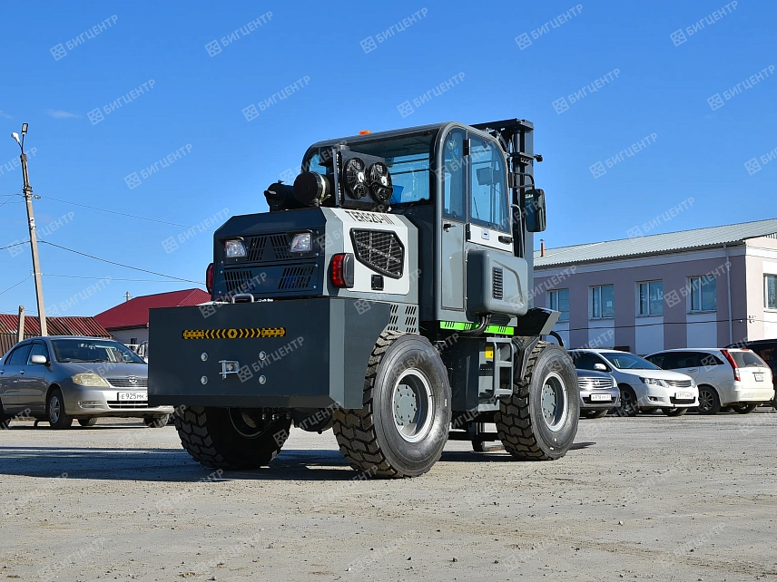 Вилочный погрузчик повышенной проходимости FORMANN TER620-III