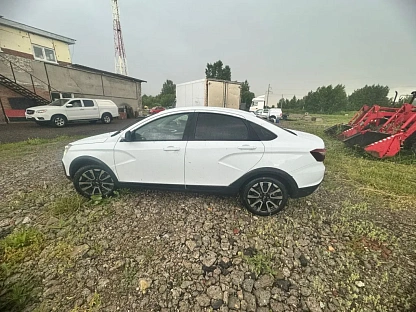 Легковой авто Lada Vesta Cross 4530 - (АЛ)