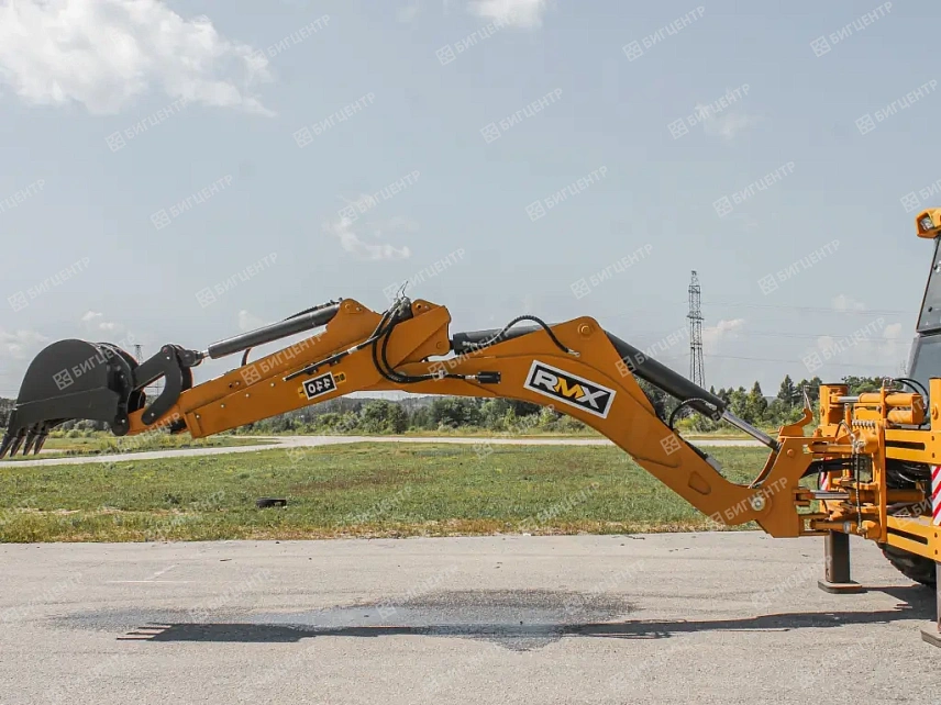 Экскаватор-погрузчик RMX (RUNMAX) SE440T (БЦ) (RMX20245425 от 04.24)