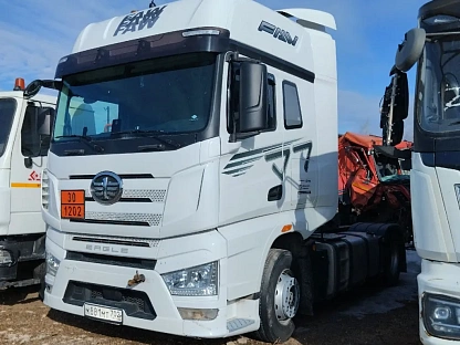 Тягач седельный FAW CA4180P77K25E5 000007605 - (АЛ)