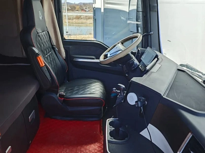 Тягач седельный Sitrak ZZ4186V391HE 000008312 - (АЛ)