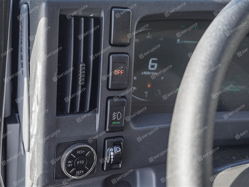 Кран-манипулятор ISUZU GIGA Q4 4x2 6.3т