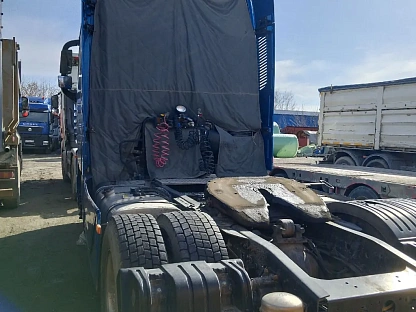 Тягач седельный Foton AUMAN BJ4189SLFKA 000008301 - (АЛ)