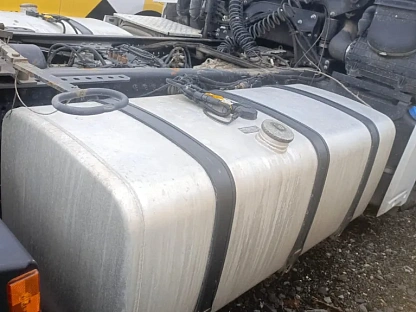 Тягач седельный КАМАЗ 54901-94 (M1945) 000007131 - (АЛ)
