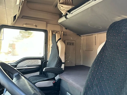 Тягач седельный Sitrak C7H MAX ZZ4186V361HE 000007524 - (АЛ)