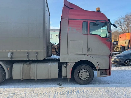 Тягач седельный Sitrak ZZ4186V391HE 000007619 - (АЛ)