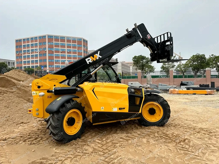 Телескопический погрузчик RMX TLH457E