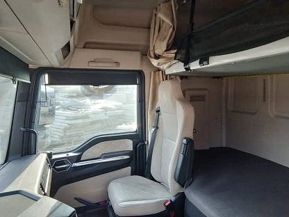 Тягач седельный Sitrak C7H MAX ZZ4186V361HE 000007518 - (АЛ)