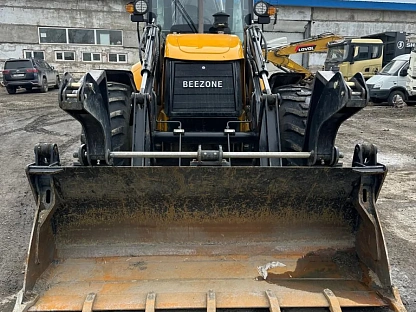 Экскаватор-погрузчик Beezone B110 000008317 - (АЛ)