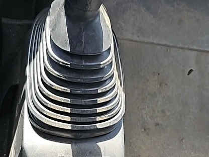 Тягач седельный Sitrak С7Н ZZ4256V364HE 000008127 - (АЛ)