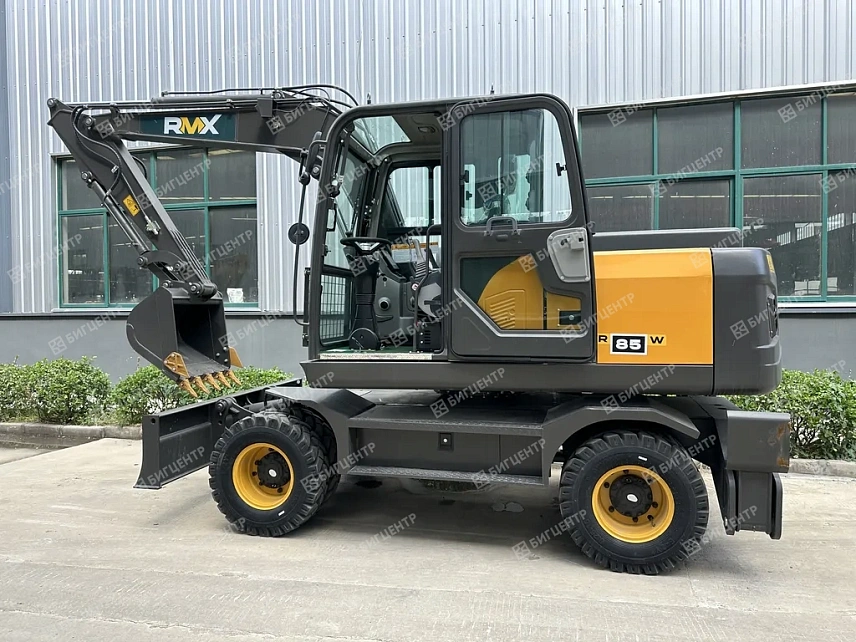 Колесный экскаватор RMX ER85W