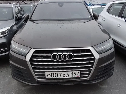 Легковой авто Audi Q7 5117 - (АЛ)