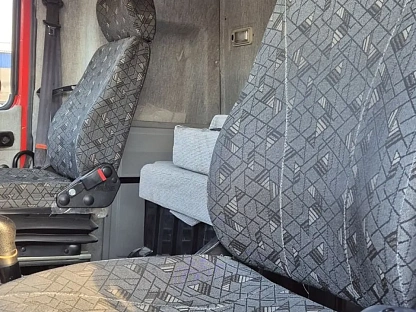 Самосвал МАЗ 650108-8230-005 000007529 - (АЛ)