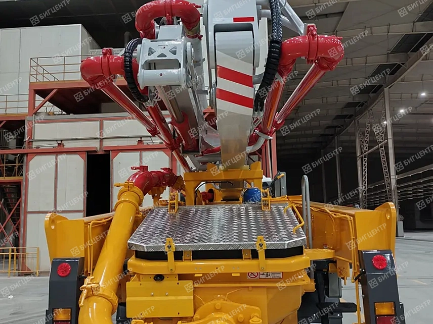 Автобетононасос ISUZU S37М 6х4