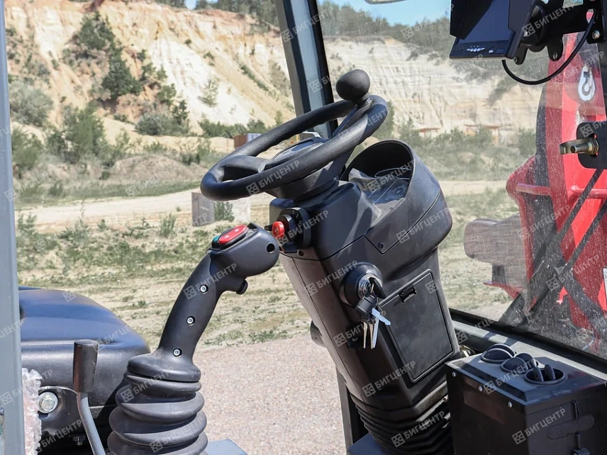 Многофункциональный погрузчик RMX MLX352E