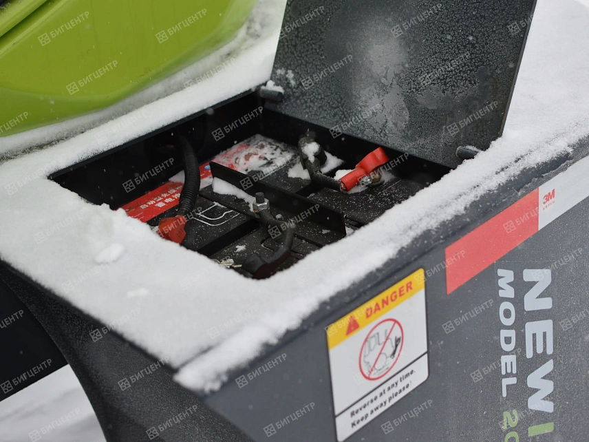 Фронтальный погрузчик FORMANN FX728