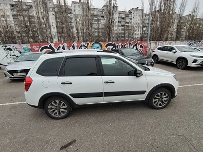 Легковой авто Lada Granta Cross 4902 - (АЛ)