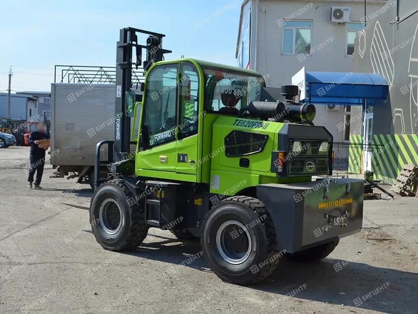 Вилочный погрузчик повышенной проходимости FORWARD TE620FR-II