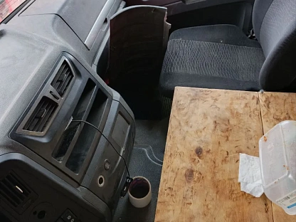 Тягач седельный Shacman SX42586V385 000008029 - (АЛ)