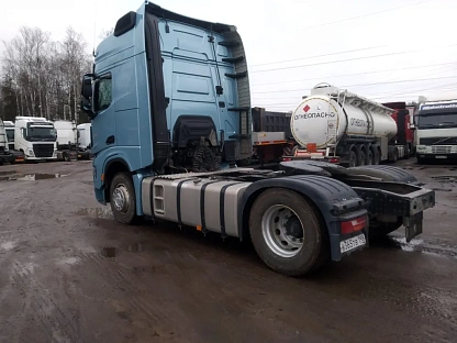 Тягач седельный Shacman SX4188YY381 4806 - (АЛ)