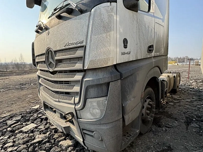 Тягач седельный Mercedes-Benz Actros 5 1842 LS (BigSpace) 000007714 - (АЛ)