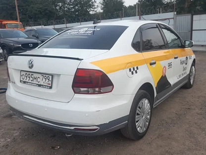 Легковой авто Volkswagen Polo 4821 - (АЛ)