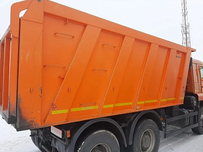 Самосвал КАМАЗ 6520-53 000007133 - (АЛ)