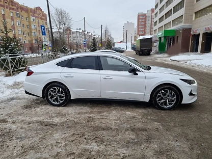 Легковой авто Hyundai Sonata 5214 - (АЛ)