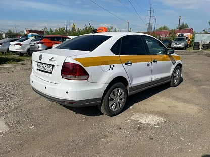 Легковой авто Volkswagen Polo 3080 - (АЛ)