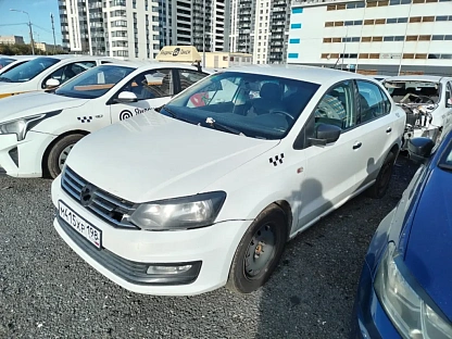 Легковой авто VOLKSWAGEN Polo 4378 - (АЛ)