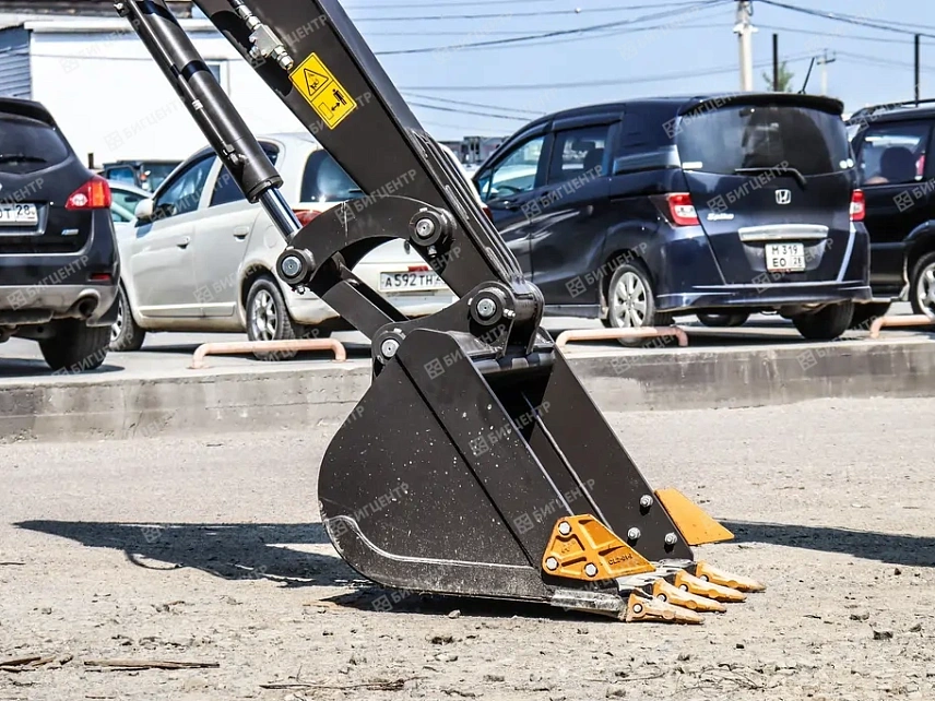 Гусеничный экскаватор RMX RH65C