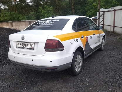 Легковой авто Volkswagen Polo 3270 - (АЛ)