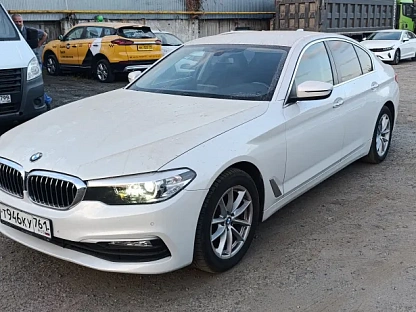 Легковой авто BMW 5 серия 4501 - (АЛ)