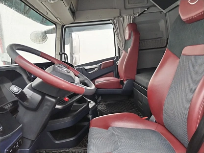 Тягач седельный SANY D495ASE-44 000007994 - (АЛ)