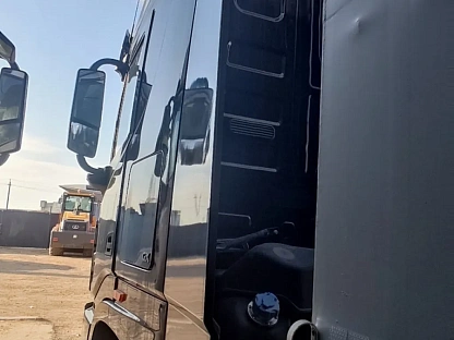 Тягач седельный DongFeng GX DFH4180 000007567 - (АЛ)