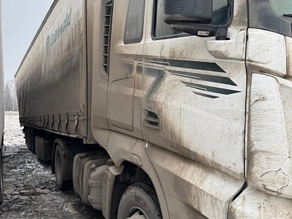 Тягач седельный FAW CA4180P66K24E4 000007903 - (АЛ)