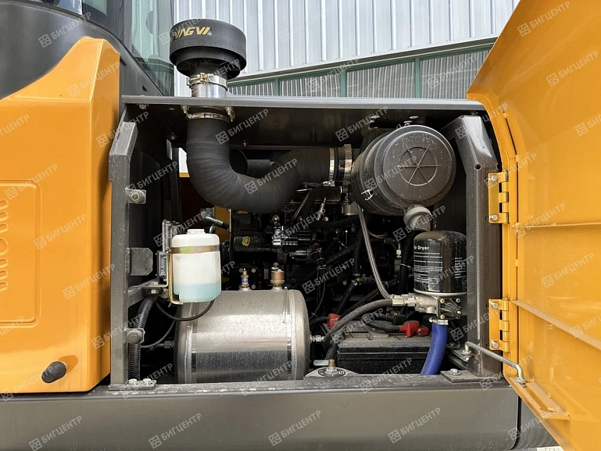 Колесный экскаватор RMX ER85W