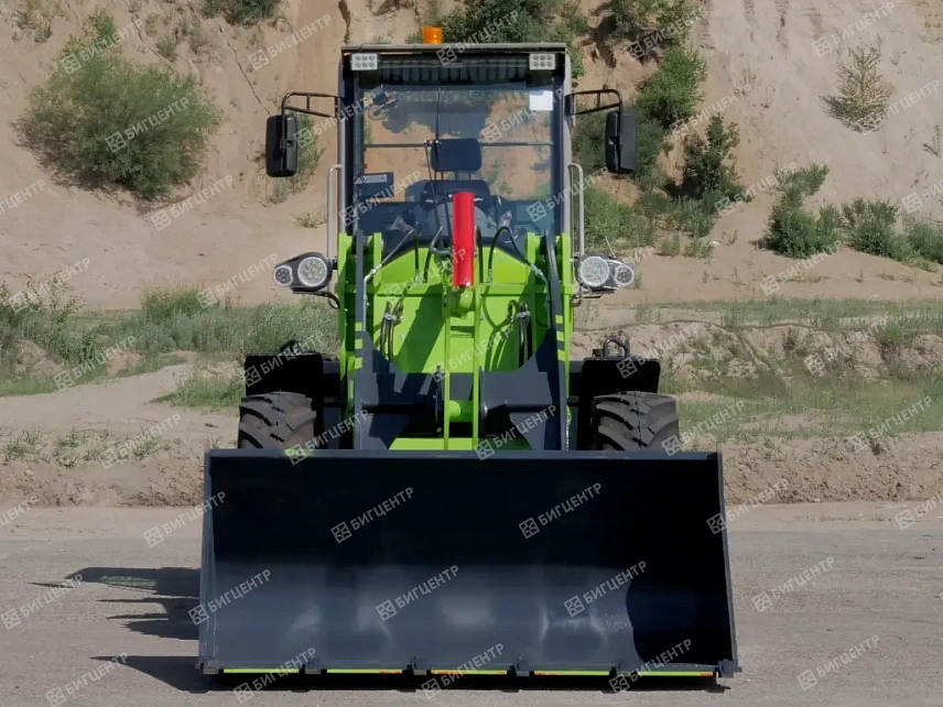 Фронтальный погрузчик FORWARD 636ES