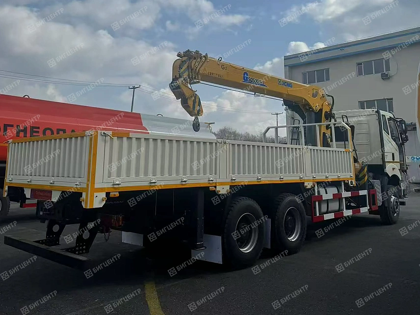 Кран-манипулятор FAW X12 6x4 
