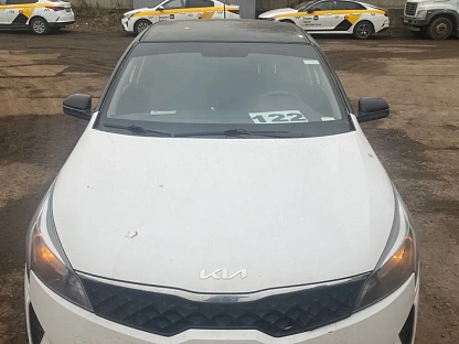 Легковой авто KIA Rio 5609 - (АЛ)