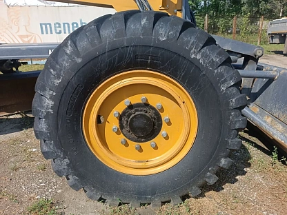 Автогрейдер XCMG GR215A 2240 - (АЛ)