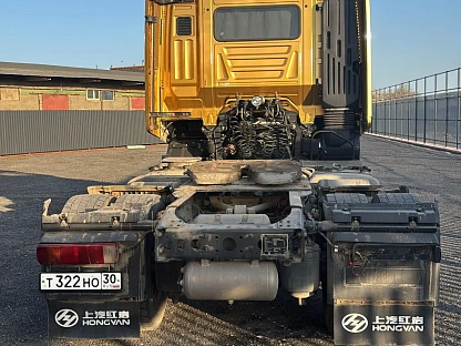 Тягач седельный HONGYAN CQ4186HYVG391 000008002 - (АЛ)