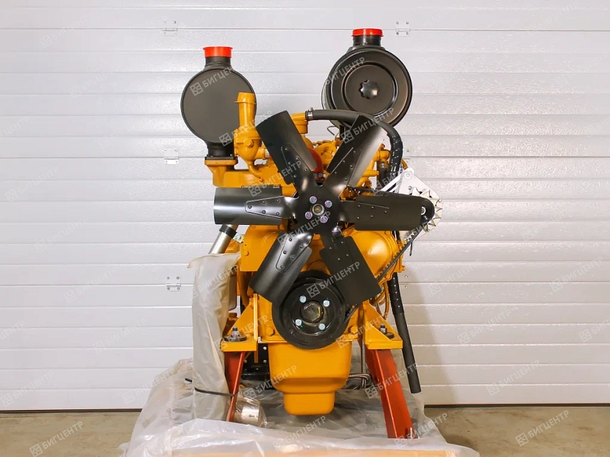 Двигатель YUCHAI YC6B125-T20 92 kWt (O)