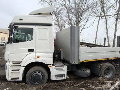 Тягач седельный КАМАЗ 5490-S5 (M1840) 000008533 - (АЛ)