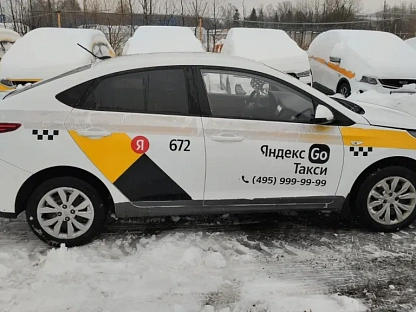 Легковой авто Hyundai Solaris 5664 - (АЛ)