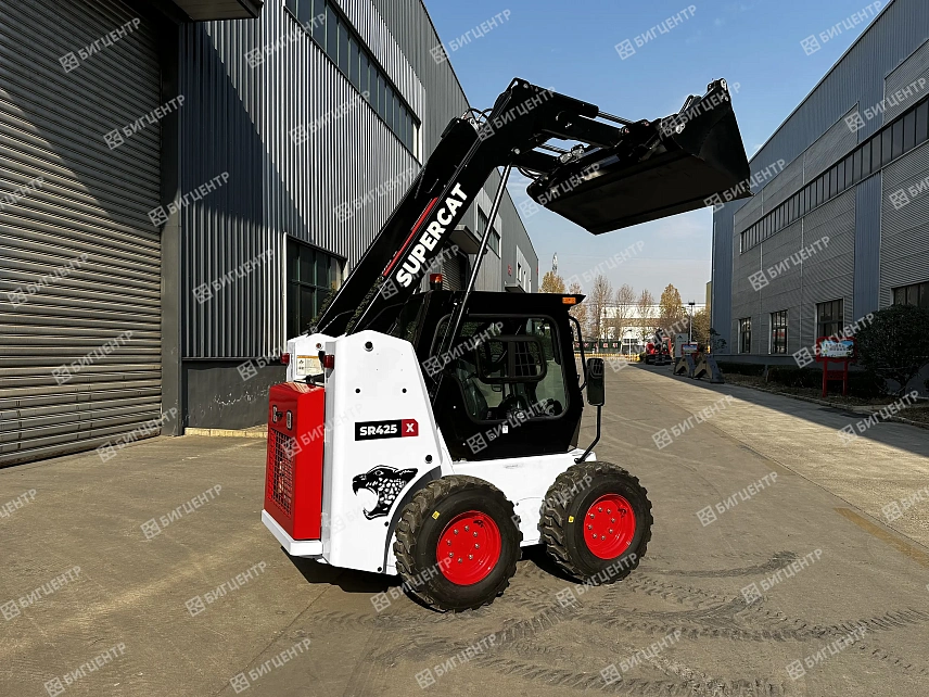 Колесный мини-погрузчик SUPERCAT SR425X