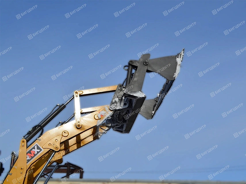 Экскаватор-погрузчик RMX (RUNMAX) SE460 ***3931