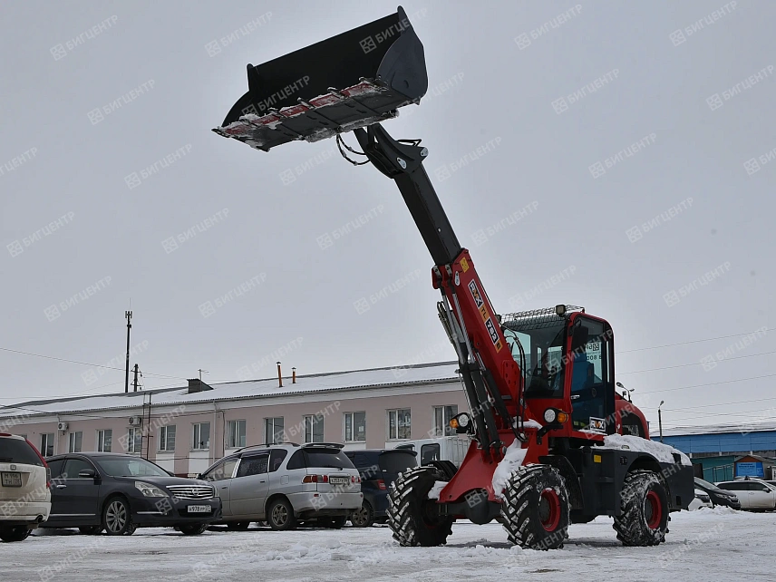 Фронтальный погрузчик с телескопической стрелой RMX (RUNMAX) TL782E (БЦ) (****0092 от 04.25)