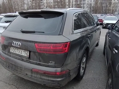 Легковой авто Audi Q7 5117 - (АЛ)